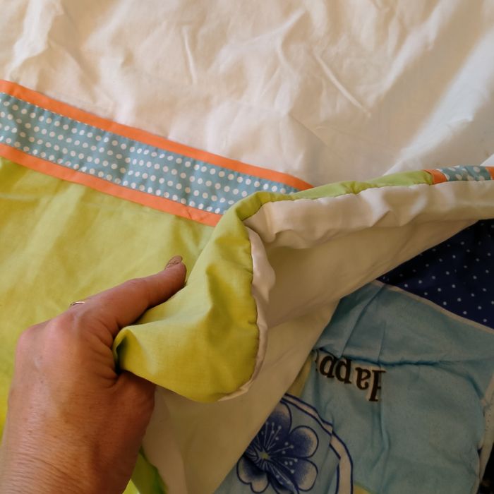 Дитяче  одіяло в кроватку