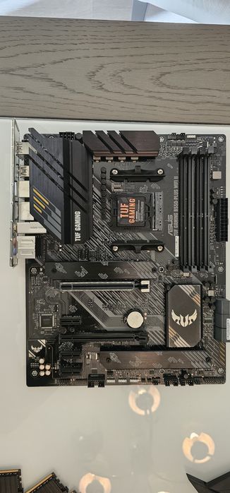 Combo Gaming  7 5800X + ASUS TUF b550-Plus Wi-Fi + 32gb ddr4 3200mhzz