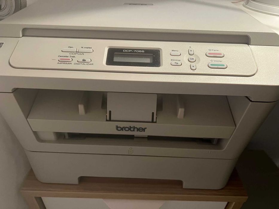 Impressora multifunções Brother DCP 7055