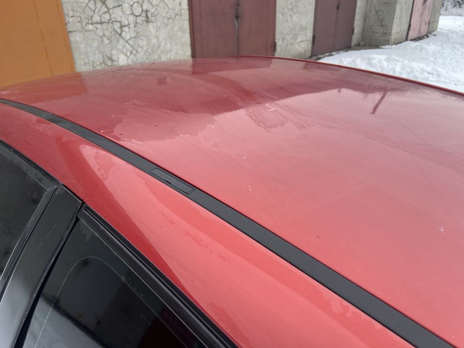 Продам власний автомобіль.