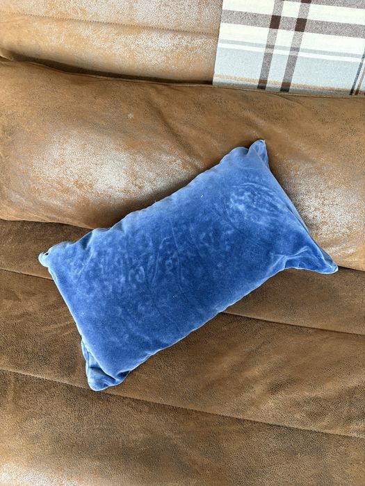 Diversas almofadas decorativas