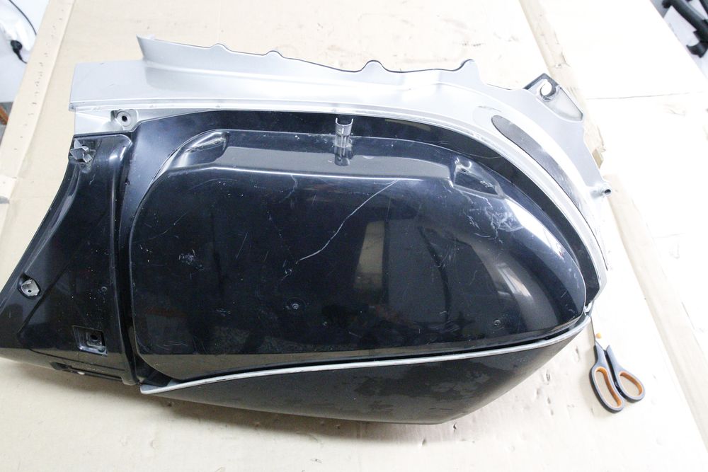 8536 Kufer prawy 12-17 Honda Goldwing Gl1800