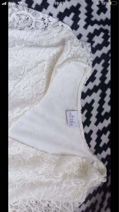 Koronkowa sukienka Loola