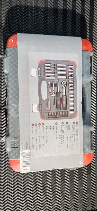 SUKI Zestaw kluczy nasadowych 41-elementowy 6,3 mm (1/4") 3-13