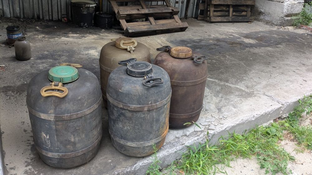 бочки 30л канистры