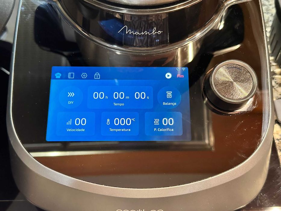 Robot de Cozinha Mambo Touch com dois copos