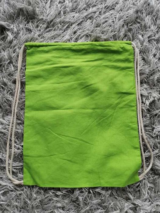 zielony worek na plecy