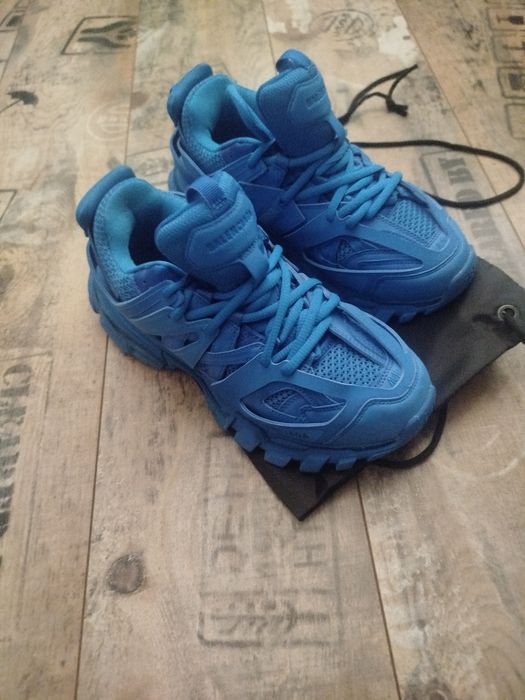 Balenciaga track blue