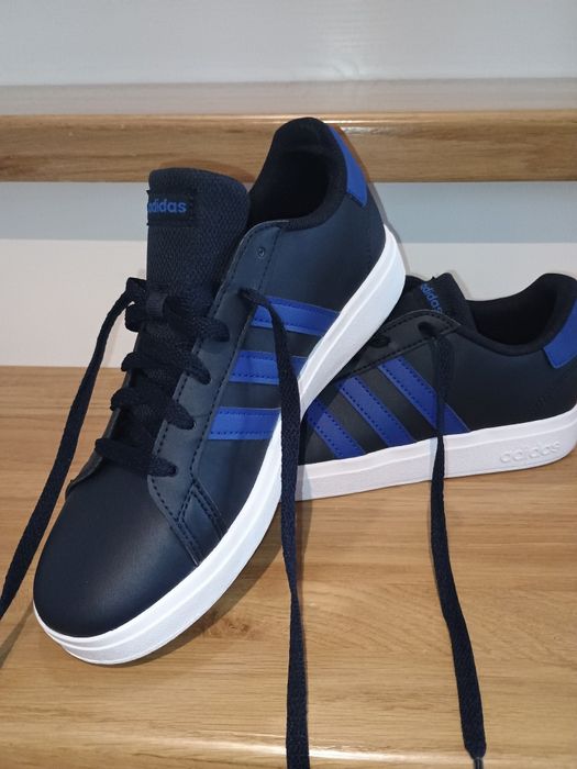 Adidas Grand Court 2.0 K Jr rozmiar 38. Nowe