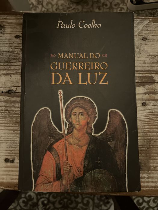 Manual do Guerreiro da Luz de Paulo Coelho