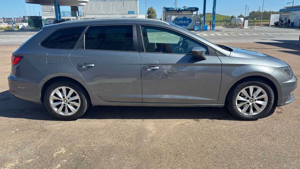 Seat Leon 1.6 TDI 115cv (Leia atentamento a descrição do anuncio)