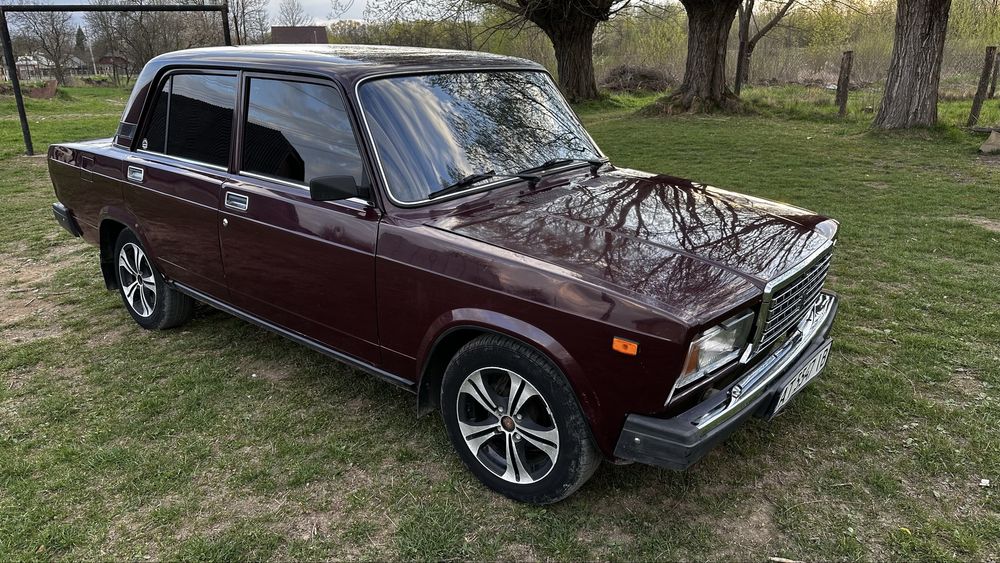 Продам ваз 2107