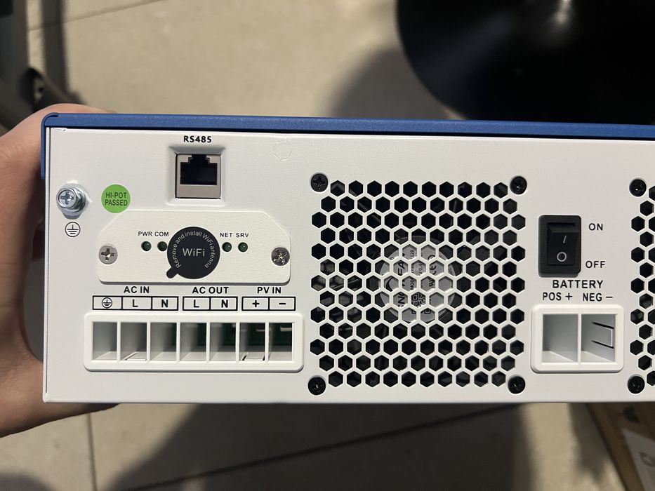 Гібридний інвертор Easun 4кВа 24в з вбудованим WiFi