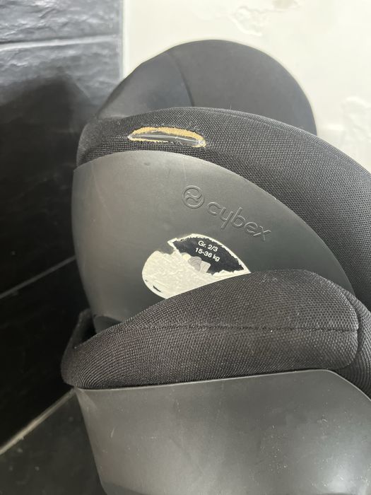 Cadeira tipo 2-3 cybex, com isofix.