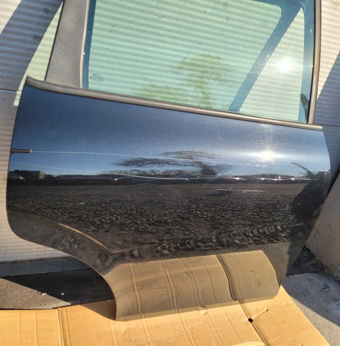 Drzwi Tylne Prawe Seat Leon II 2 Czarne LZ9Y 05-12