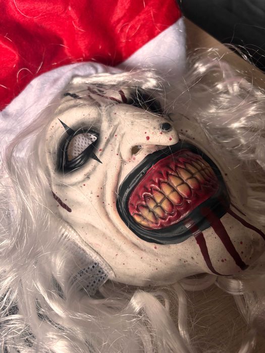 Máscara Terrifier nova