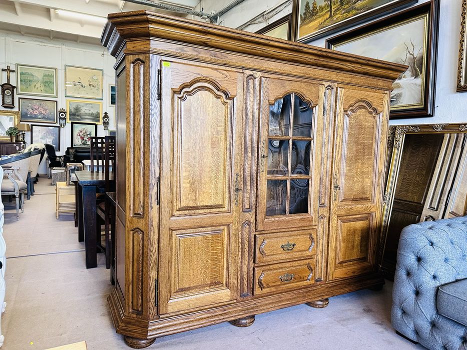 Wysoka, w pełni dębowa komoda holenderska :)