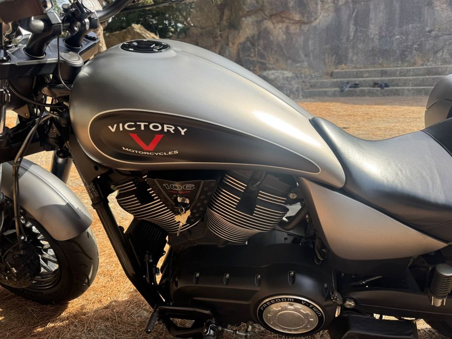 Victory Gunner 1700cc