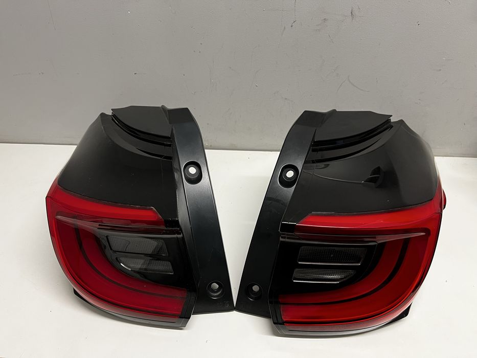 TOYOTA YARIS IV 20- lampa tylnia prawa/lewa led