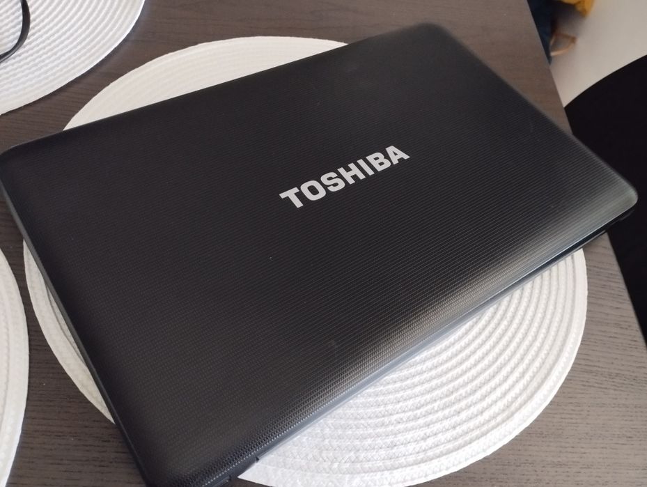 Portátil Toshiba Satellite Pro C850