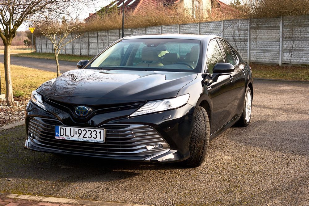 Toyota Camry Toyota Camry Hybrid Executive – full opcja, pierwszy właściciel