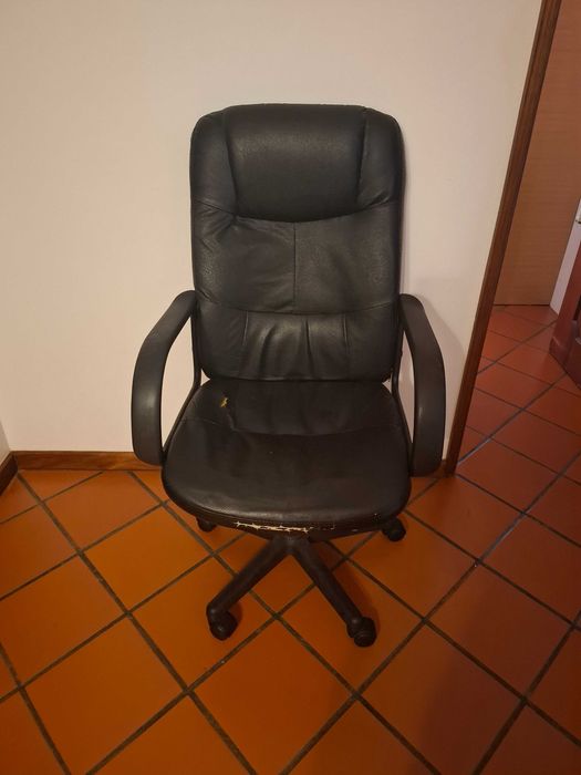 Cadeira Escritório Preta