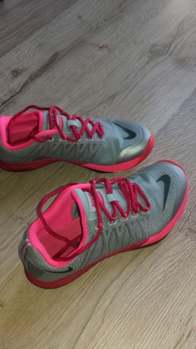 Buty Nike roz 38 stan bardzo dobry