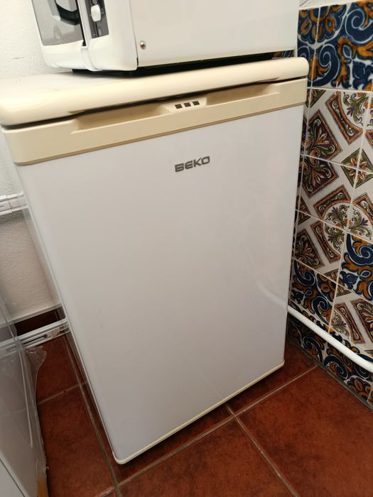 Vendo freezer/congelador como novo