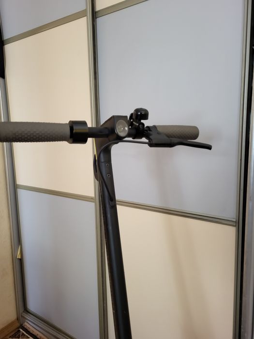 Електросамокат Xiaomi Mi Electric Scooter 1s