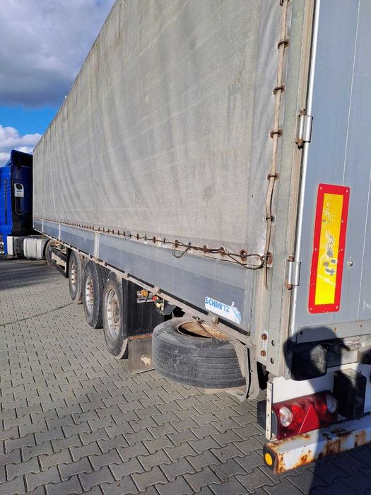 Продам напівпричіп SCHMITZ CARGOBULL SPR24 2007рік