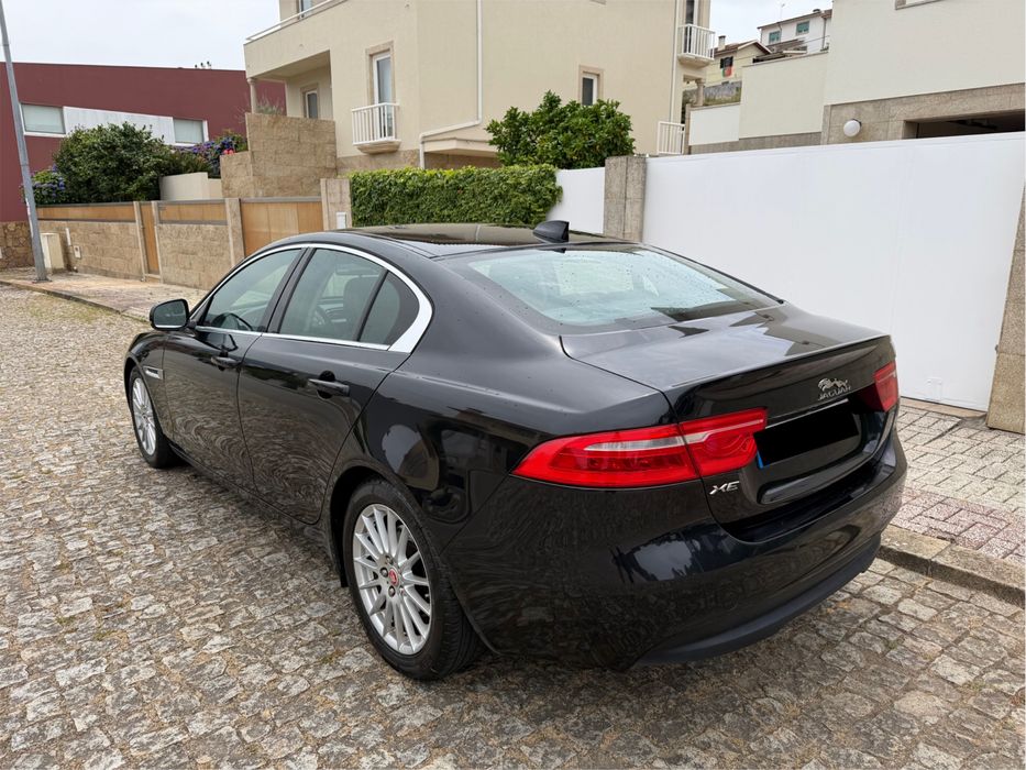Jaguar XE 2.0 2018 Poucos Km Manual