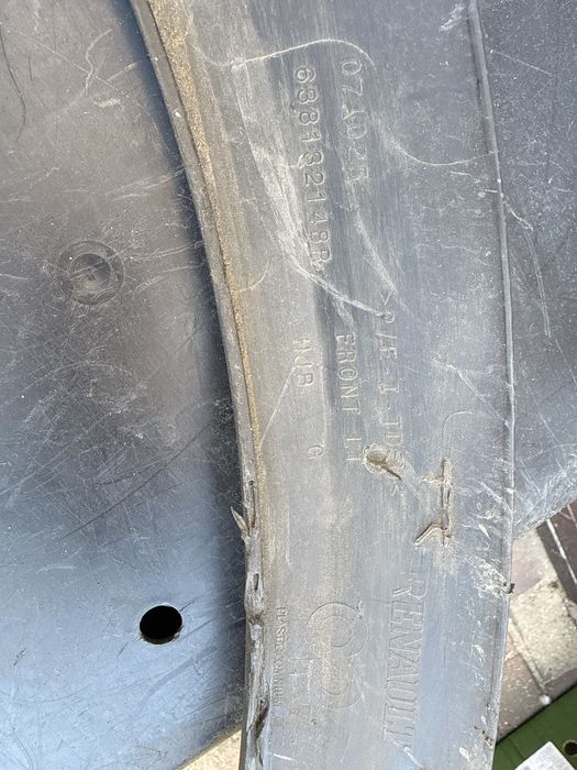 Renault Captur 2 listwa nadkole lewy przód OE 638132148R