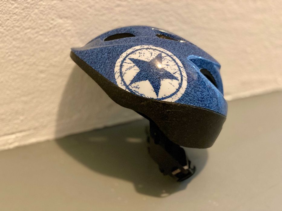 Capacete bicicleta para criança (como novo)