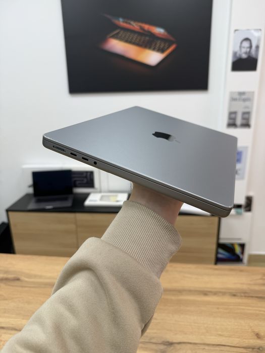 Топовий Macbook Pro m3 8/512Gb, ГАРАНТІЯ