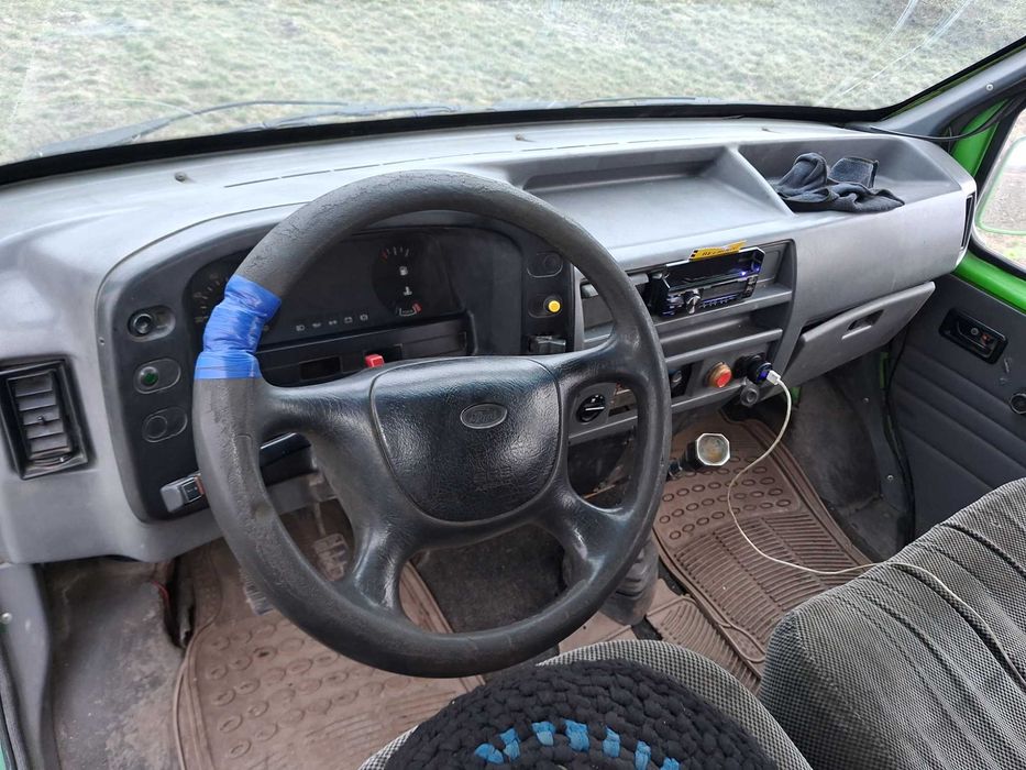 Ford Transit фургон
