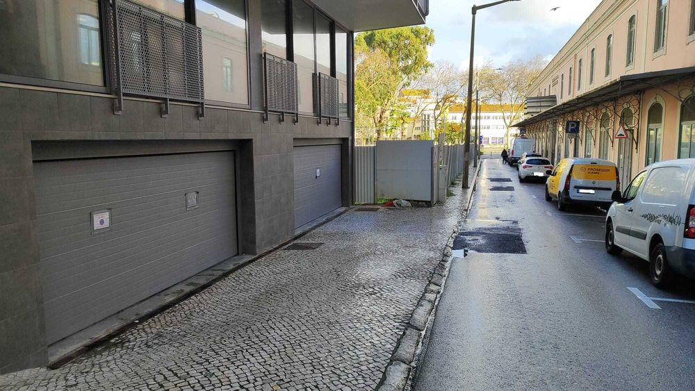 Arrenda Lugar de Estacionamento - Edifício Bellevue - Figueira da Foz