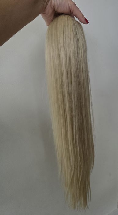 Kucyk doczepiany. Kita prosta 70cm. Kolor jasny blond. Włosy termiczne