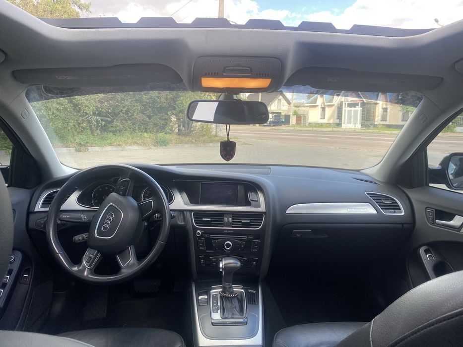 Audi a4 b8 рестайлинг !