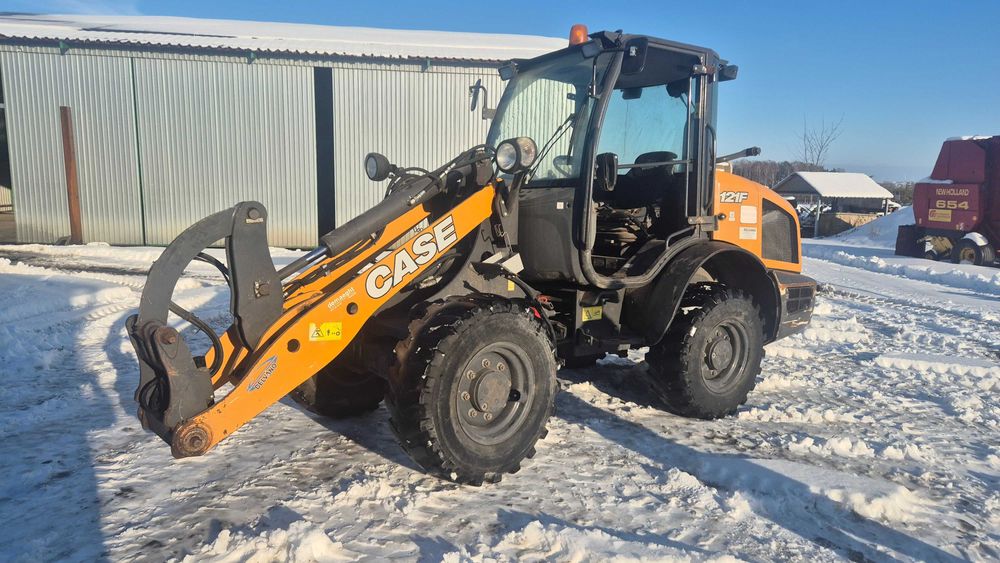 Ładowarka Case 121F JCB CAT