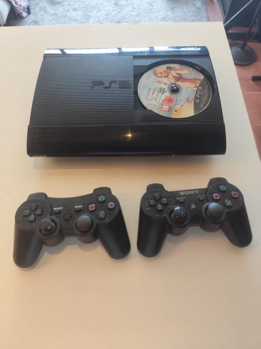 PS3 Super Slim + DualShock 3 Original + GTA V