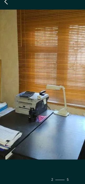 Отличный вариант для бизнеса 30.3 м 2 кабинета фасадный вход