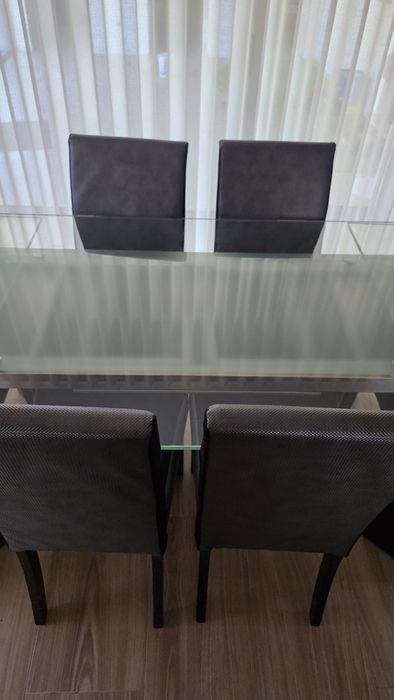 Mesa em Vidro Extensível