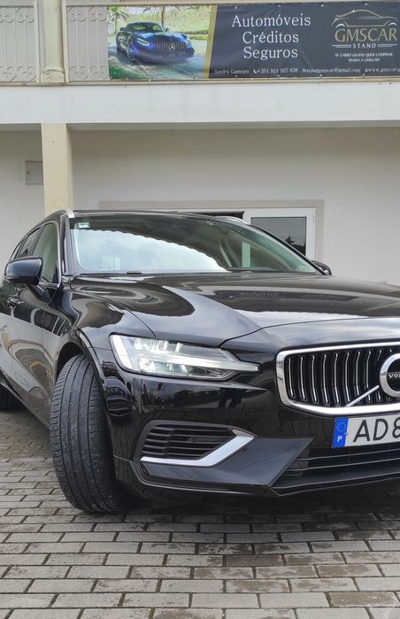 VOLVO V60 ano 2020