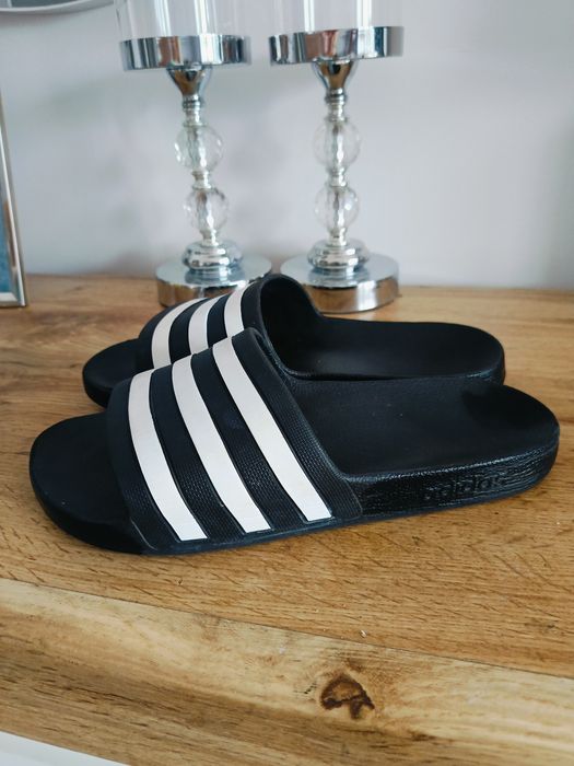 Klapki adidas 39 czarne