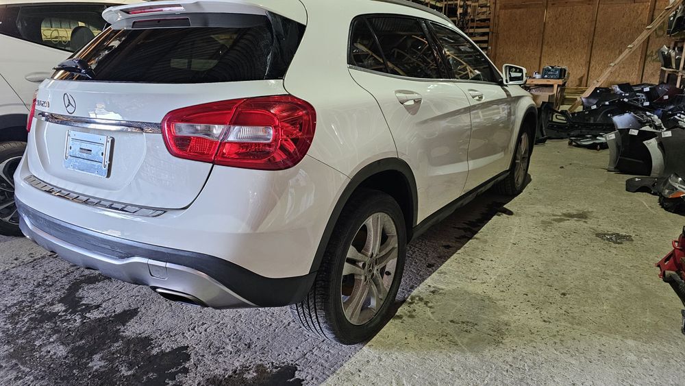 Розбірка разборка запчастини Mercedes GLA X156 250 Мерседес ГЛА
