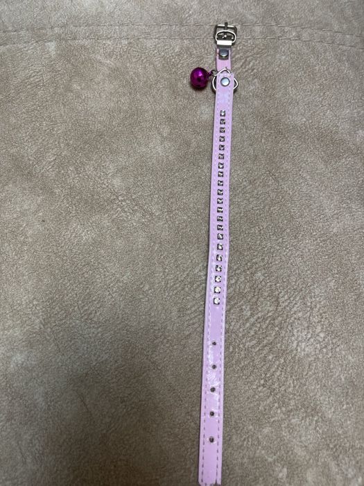 Продам ошейник для маленький пород собак или котов ( кошек)