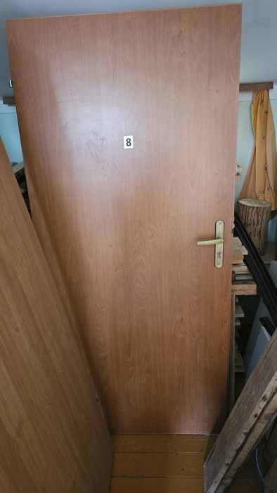 Drzwi wewnętrzne używane