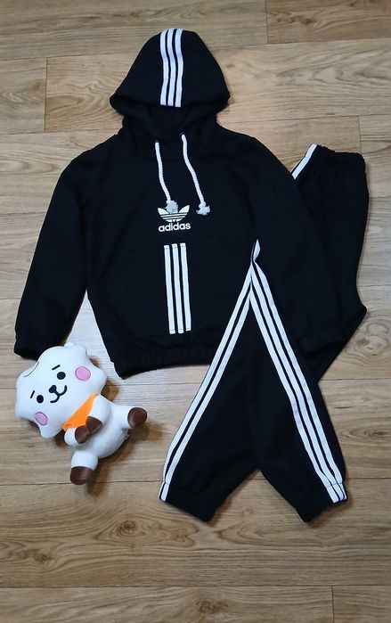 Детский спортивный костюм