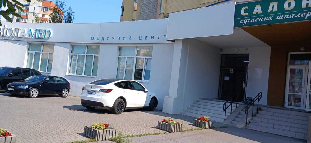 Нежитлове приміщення,  площею 303,5 кв.м, м. Вінниця