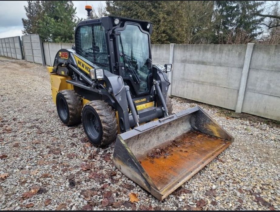 Skid steer loader Ładowarka  New Holland L218 nie bobcat cat  Jak nowa